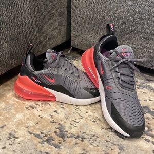 Nike Air Max 270